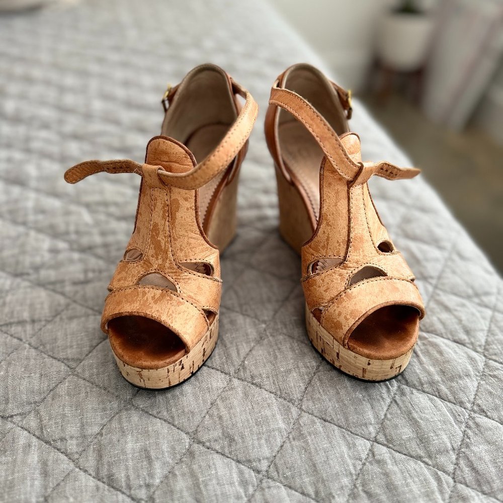 Chloe Open Toe Leather and Cork Wedge Sandals, Size 35/5